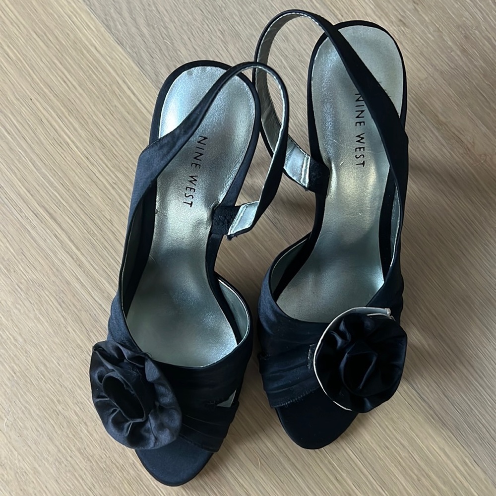 Nine West Julia Rae Black Satin peep-toe sandal heeled